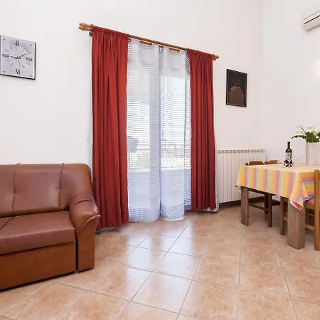 Apartment Faszinierendes Mit Eigener Galerie Und Nur 10 Gehminuten Vom In
